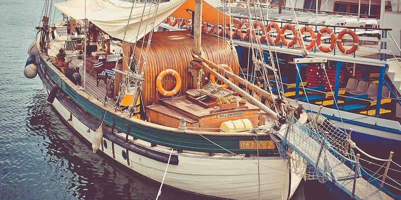 反向交易策略解析：外汇与期货市场的逆向思维制胜法则