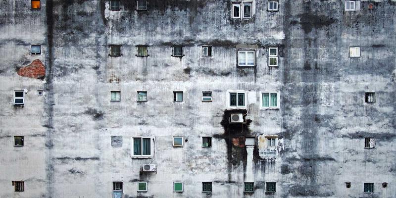 外汇与金融投资新视角：如何利用信用利差与国债收益率的反向关系进行跨市场套利